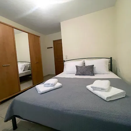 Joanna's House * Néa Péramos